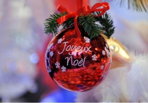 boule de Noël.JPG